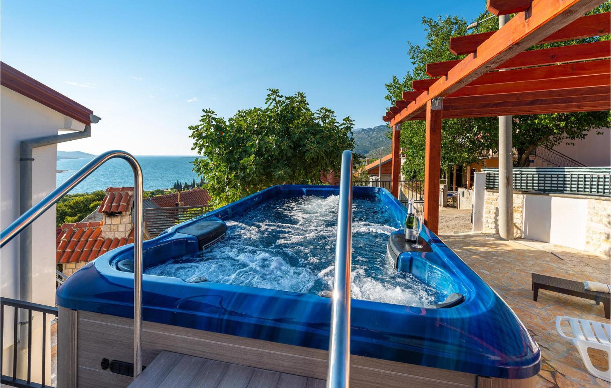 Beautiful Home In Rovanjska With Wifi 외부 사진
