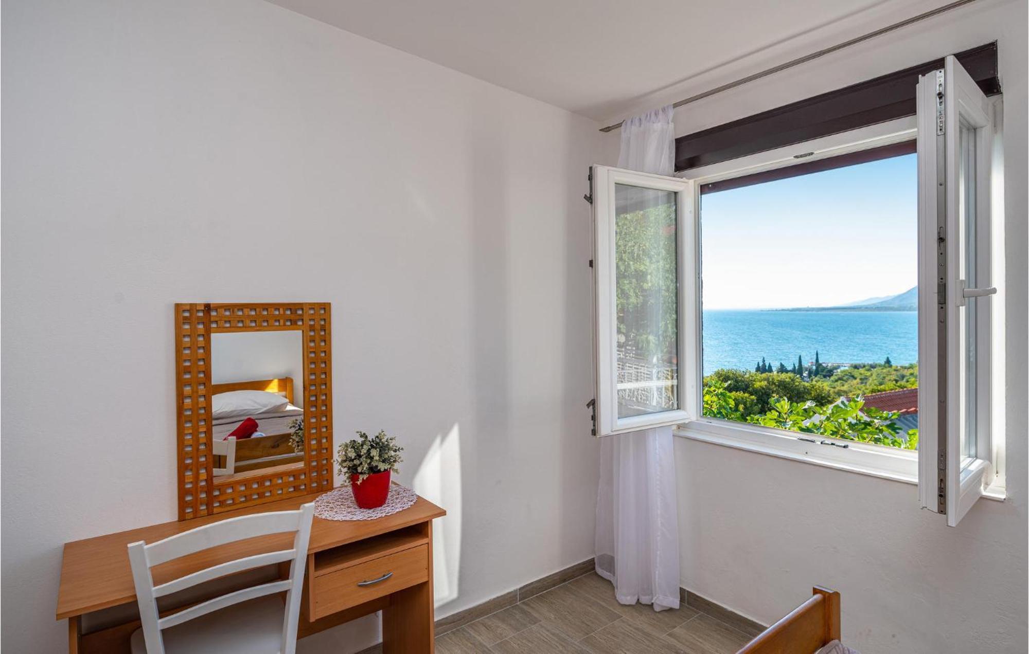 Beautiful Home In Rovanjska With Wifi 외부 사진