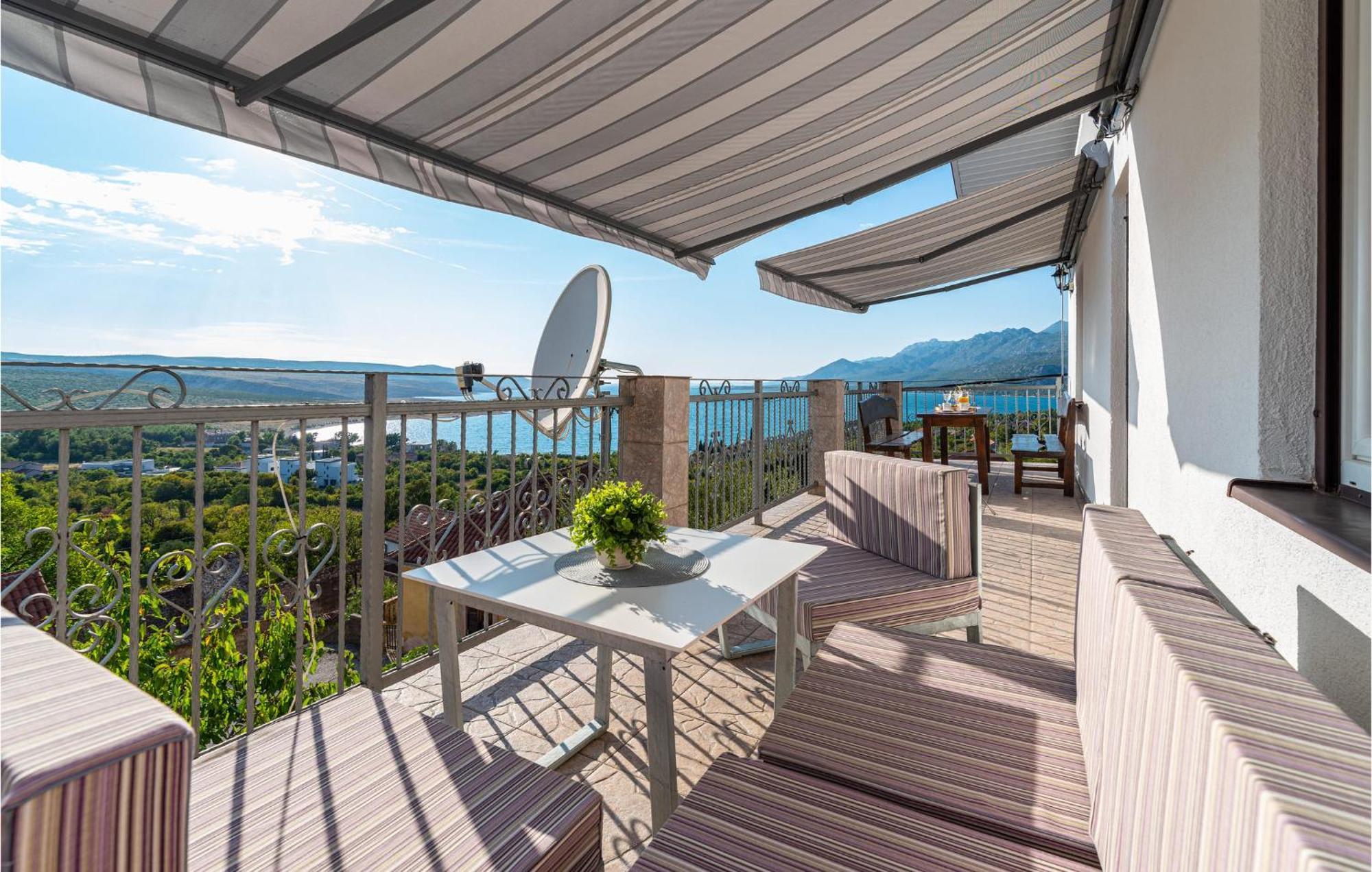 Beautiful Home In Rovanjska With Wifi 외부 사진